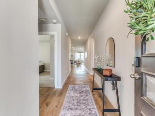 Modern Bixby New Build 4BR 2BA Fully Fenced - 9