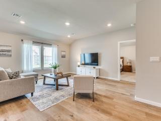 Modern Bixby New Build 4BR 2BA Fully Fenced - 3