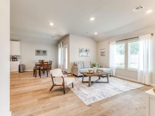 Modern Bixby New Build 4BR 2BA Fully Fenced - 2