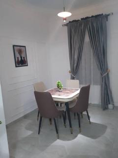 Luxury 2 bedroom 3 bathroom Wi-Fi 247 Electric Netflix - 6