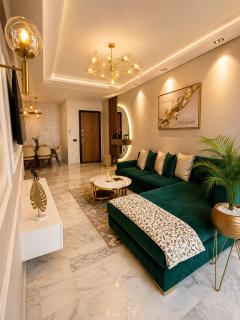 Le Jardin Secret - Pool View Elegance - 0