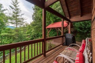 Free Train Tours + Fun - Luxurious Accommodations, Rustic-Style Cabin - 9