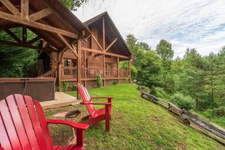 Free Train Tours + Fun - Luxurious Accommodations, Rustic-Style Cabin - 8