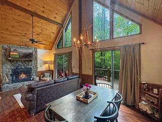 Free Brewery Tour Passes - Secluded Cabin - Convenient to Fontana Lake - 5