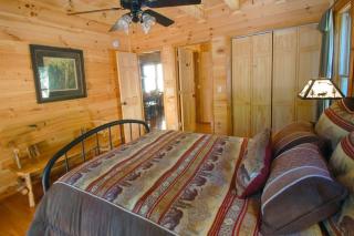 Free Railroad Tix - Private and Secluded - Hiker's Rest - 4