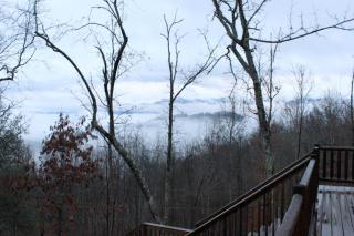 Free Train Tours + Cabin + Stunning Views/Deck + Close to Activities - 6