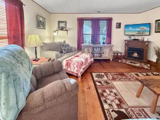 Free Railroad Tix + Relaxing Cabin Close to Deep Creek - 2