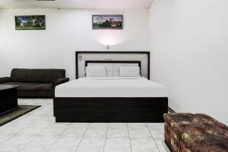 Hotel O Surya - 4