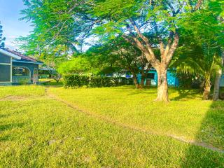 KL beach road Diani - 1