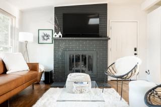 Chic Mid-Century Home Near Olde Town Arvada - 7