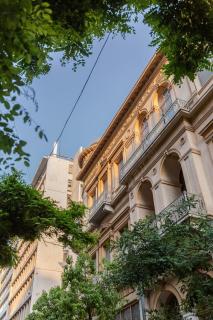 Heart of Athens 2BR Syntagma Parliament View - 9