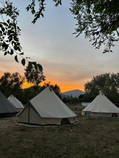 Yokai Camp Camping y Glamping en El Bierzo - 0