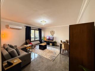 Cozy, peaceful and centrally located Apartment - 9