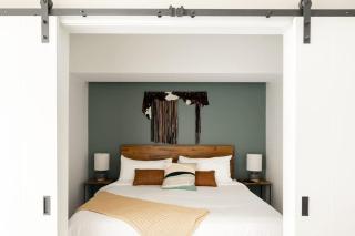 Colorful Western Vibe - Pet-Friendly - Zuni Lofts - 4