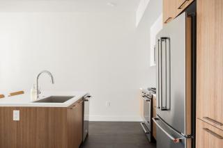 Skyline Blue Modern Loft - Zuni Lofts - 5