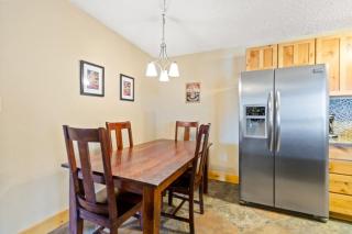 Rocky Mountain Escape with Vista View - Wildernest - 8