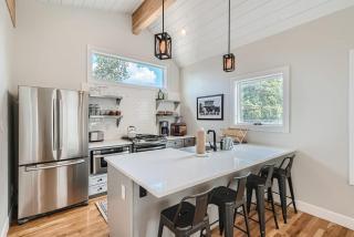 Berkeley Hidden Gem 1BR Full Kitchen w Patio - 4