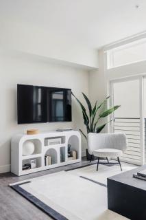 Fifty Shapes of Modern - Skyline Loft - Zuni Lofts - 6