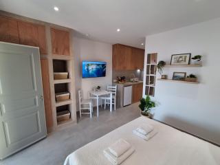 Mykonos Serenity 1 - 0
