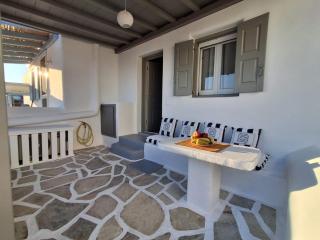 Mykonos Serenity 1 - 2