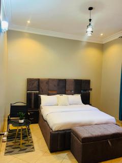 AdoreNest - 5