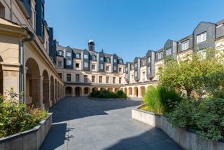 Duplex de charme dans un Cloître historique Parking privé - 6