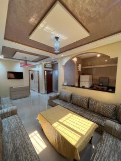 Quiet Aourire Hideway - 9