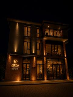 Hotel Aura - 9