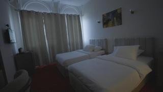 New Welcome House Hotel - 7