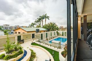 Modern Studio with Balcony Serviced Apartment in Accra near Airport 1SKA04 - 4