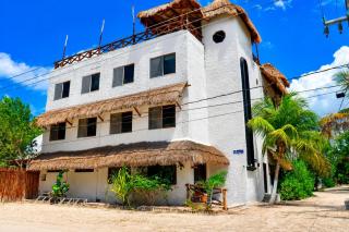 Paseo Kuka by ÓOL Hotels - Holbox Island - 0