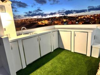Los Amigos , nice and cosy apartment with solarium, parking space and swimming pool view - 4