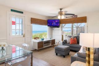 Beachfront on Skaket Water Views - 8