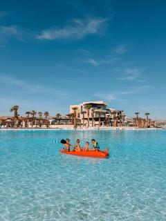 Beachcomber Paradise at Desert Color by Ember Stays - 8