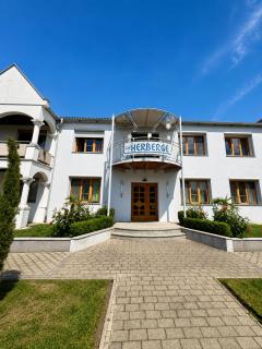 Die Herberge - 4