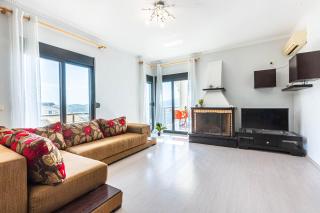 Saranda Penthouse, 3 Bedroom with Super Sea View Veranda - 9