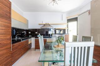 Saranda Penthouse, 3 Bedroom with Super Sea View Veranda - 8