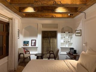 Usman Heritage - 9