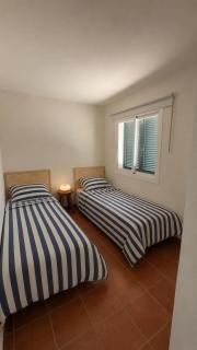 Beautiful villa with pool in Arenal de Castell - 2