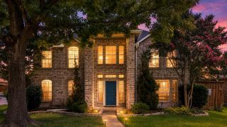 Stylish Oasis Modern Living - 8