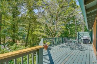 3 Mi to Lake Santeetlah! Rustic Apt w/ Decks - 9