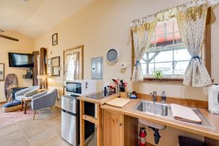 Cute Studio Cabin Steps to Long Beach Boardwalk - Long Beach - 2