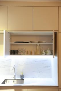 Modern 2 Bedroom Apartment -Terrace & Free Parking - 3