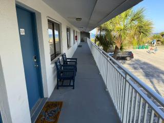 Sunny Sands in Cocoa Beach - Partial Oceanview - 7