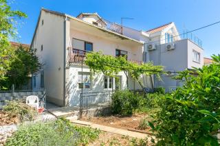Apartments with parking space Trogir - 23849 - 9