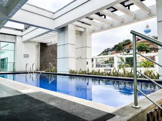 Puerto Santa Ana Luxury Suites Guayaquil, PISCINA Y GYM - 6