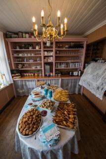 Einarshúsid Guesthouse - 2