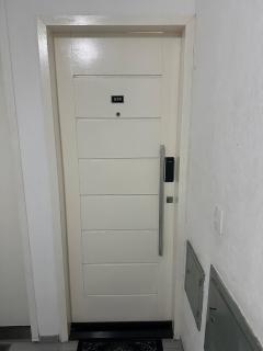 Apartamento reformado, confortável e perto de tudo - 2