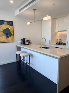 Horizon by Courtney Rogers - 2 bedroom apartment with skyline views, parking, heated infinity pool, fitness centre - 1
