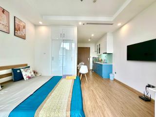 Cozy Skyline Escape Studio Near Hanoi Major Business District - 7